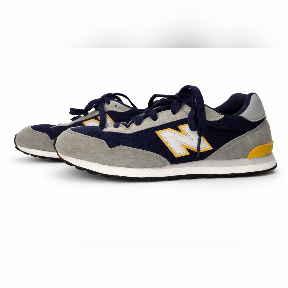 New Balance Sneakers  Boys 6.5
